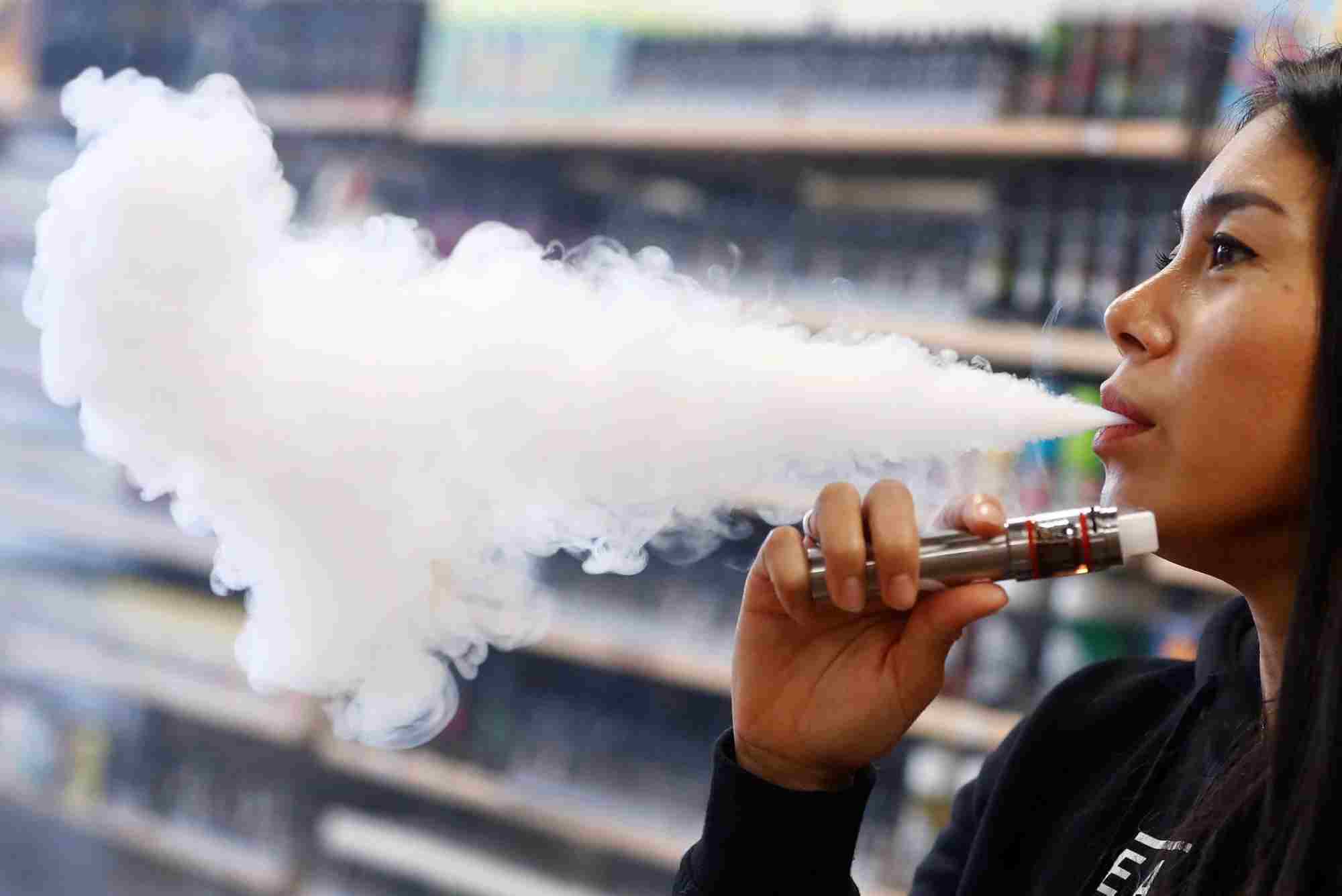 Legal Implications Of Selling Vapes To Minors In The UAE