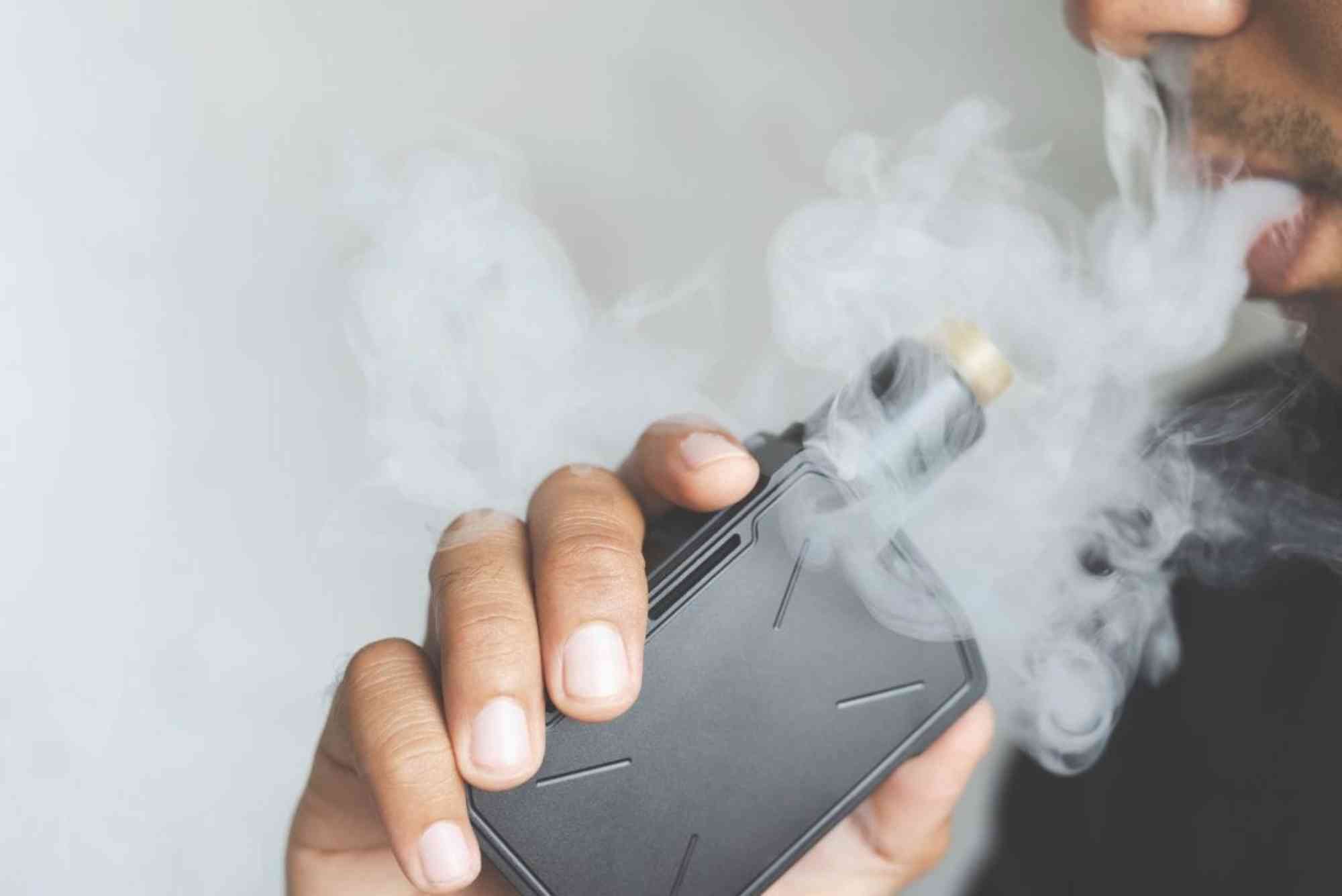 Penalties for Non-Compliance with UAE Vape Laws