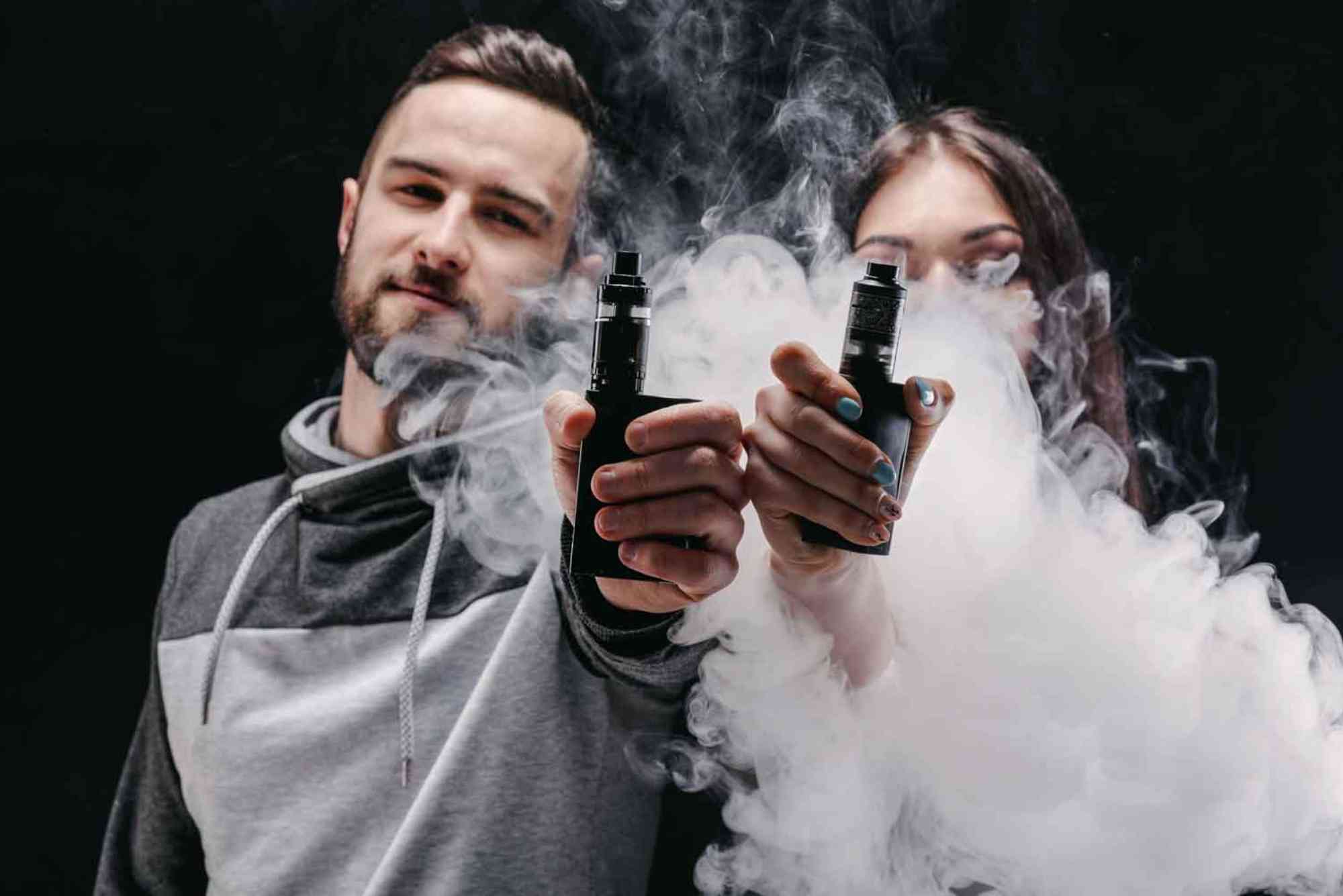 Qatar vs UAE Vaping