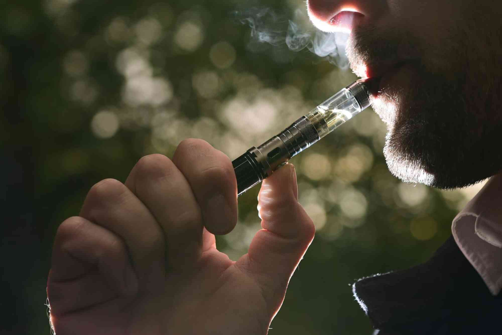 Debunking the Myth: Is Vaping illegal in Side A Public Place